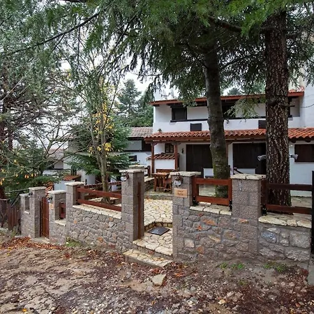 木屋 Dandy Agoriani - Iris- Fireplace - Up To 6